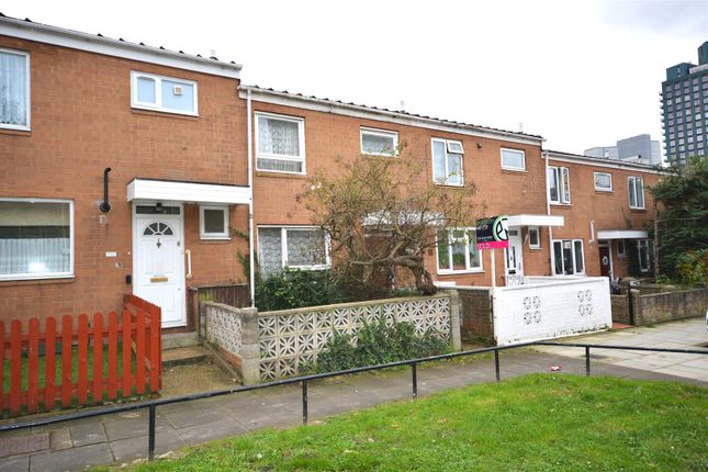 Thumbnail Terraced house for sale in Westdean Close, London