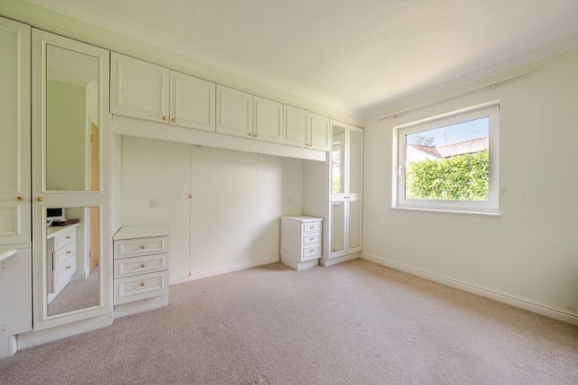 Flat 28,, Milton House, Church Road photo 4