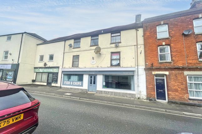 1-bed flat on 6 Flat 1 Oxford House, Marlborough Street, Faringdon, £35,000