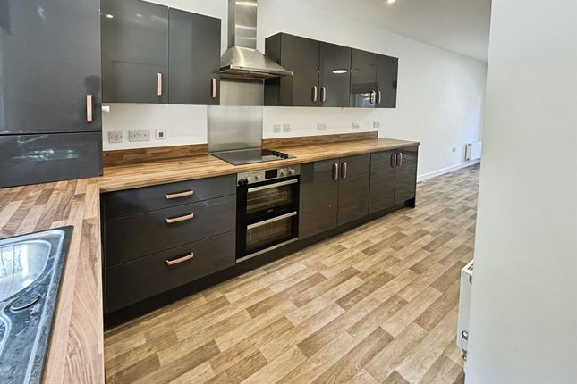 2, Broomsfield, Norwich photo 5
