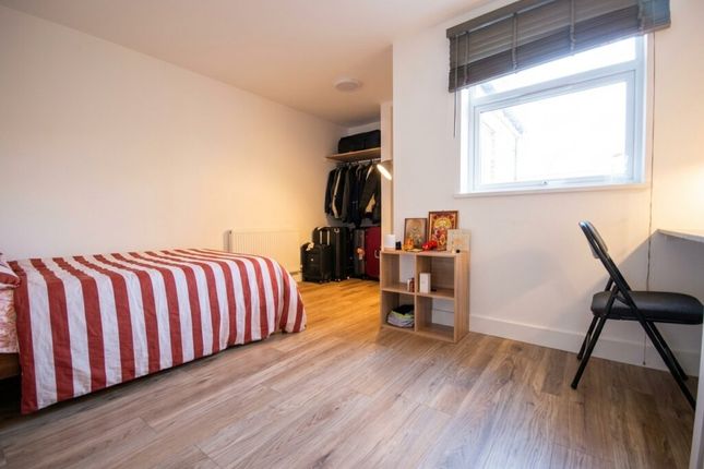 26, Croydon Road, Birmingham photo 4