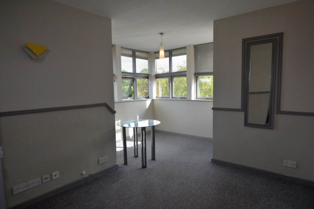 23, Lipscomb Lane, Milton Keynes photo 3