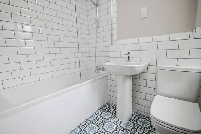 4 Eastcroft Court, Albury Road, Guildford photo 5