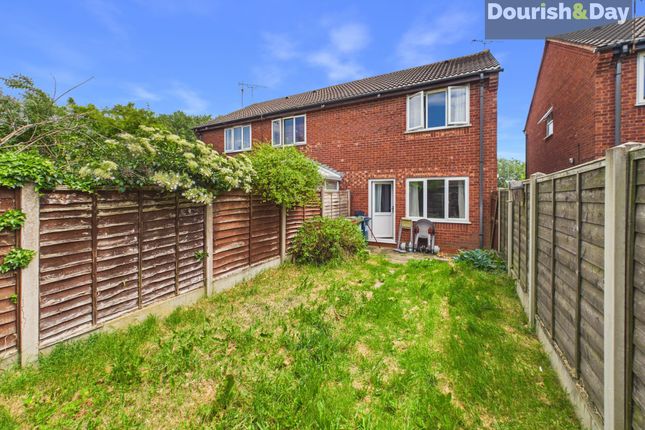 96 Charnley Road, Stafford photo 4