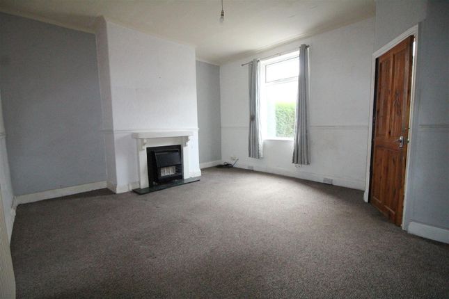 18, Mayfield Terrace, Bradford photo 2
