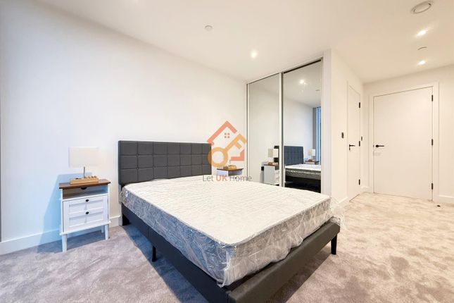 1 Trinity Way, Manchester photo 3