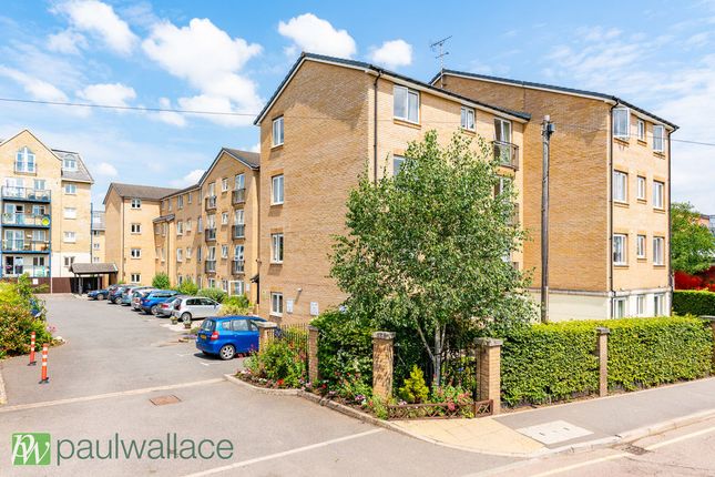 50, Benstede Court, Hoddesdon photo 4