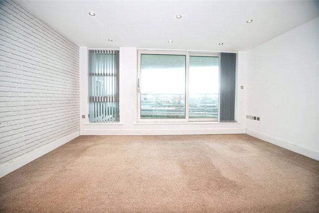 23, Havannah Street, Cardiff photo 2