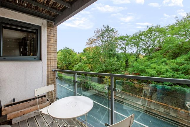 Flat 5, 127, Denmark Hill, London photo 4