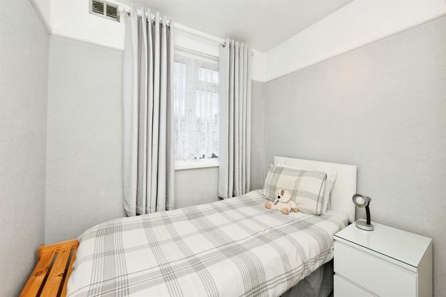 Terraced house for sale in Cavendish Gardens, Barking