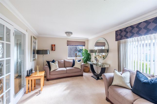 26, Orchard Gardens, Strathaven photo 2