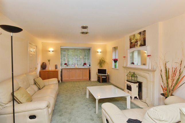 2, Caldecotte Lane, Milton Keynes photo 2