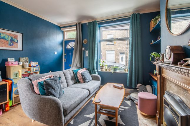 13, Norman Street, West Yorkshire photo 4