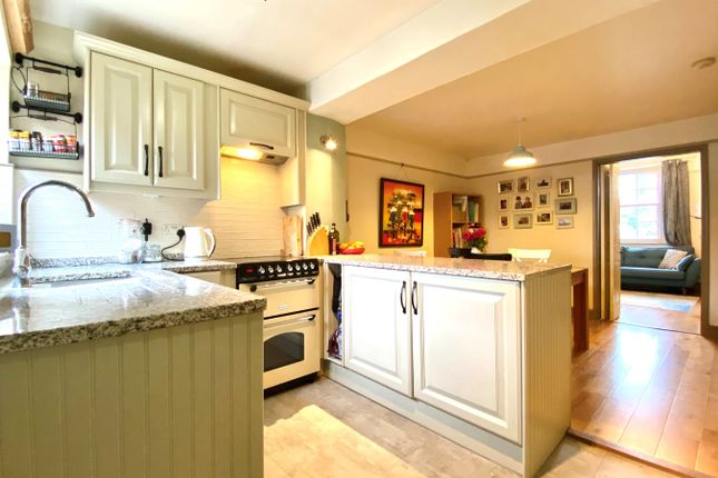 Town house for sale in Bromsgrove, Faringdon