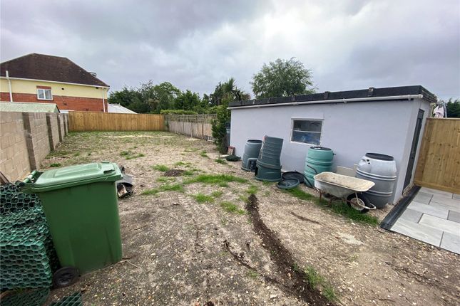 123, Mossley Avenue, Poole photo 4
