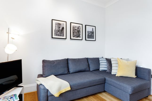 Apartment 1  37A, High Street, Knaresborough photo 3