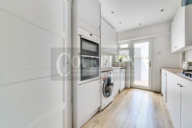 34, County Gate, London photo 4