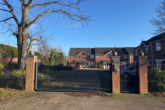 4 Mitford Court, Mitford Close, Reading photo 3