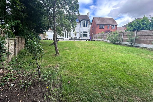 125, Coalway Road, Wolverhampton photo 2