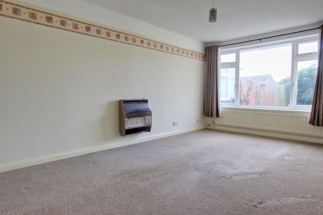 10, Percy Close, Leconfield photo 3