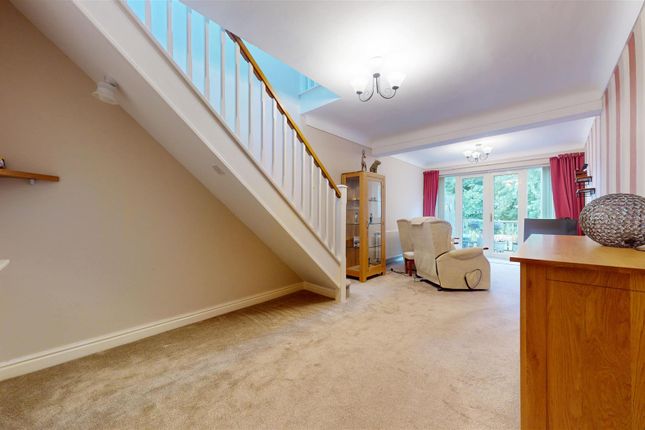 37, Rookery Drive, Rainford photo 2