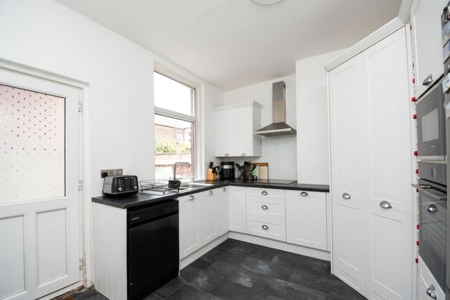 11 Trenant Road, Salford photo 2
