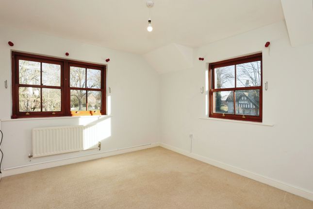 Detached house for sale in Manor House Close, Wilford, Nottingham, Nottinghamshire