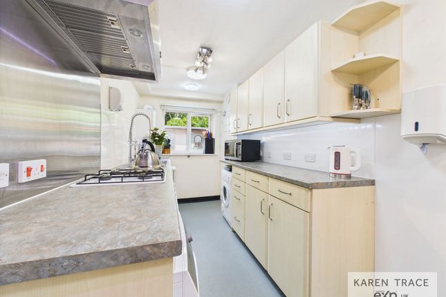 19, Doubletrees Court, Par photo 4
