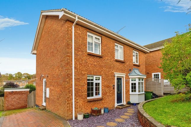 Thumbnail Detached house for sale in The Spinney, Bishopstoke, Eastleigh