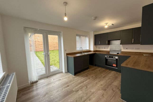 2, Cornflower Close, Mansfield photo 3