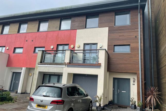 Thumbnail Town house for sale in St Stephens Court, Maritime Quarter, Swansea