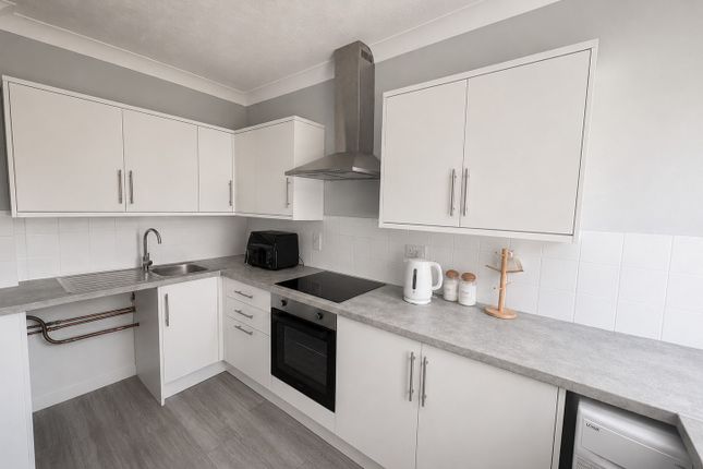 Flat 1, Harcourt House, Ludgershall Road, Ludgershall photo 2