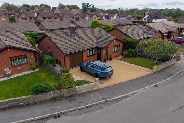 3-bed detached on 66, Waun Goch Road, Blackwood, £350,000