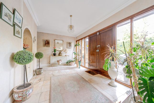 27, Beaumont Avenue, St. Albans photo 4