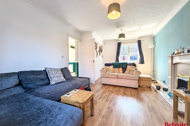 14, Kingfisher Drive, Cheltenham photo 4