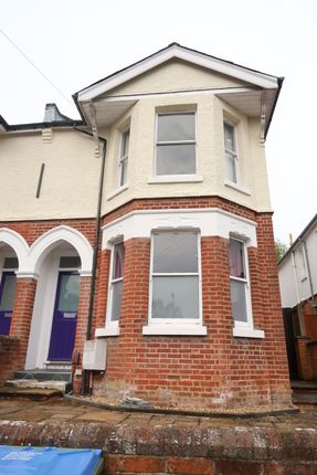 Thumbnail Semi-detached house to rent in Oakhurst Road, Southampton