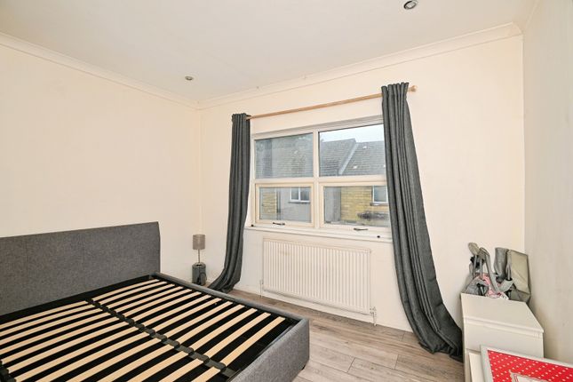 112A,, Castle Road, Kent photo 4