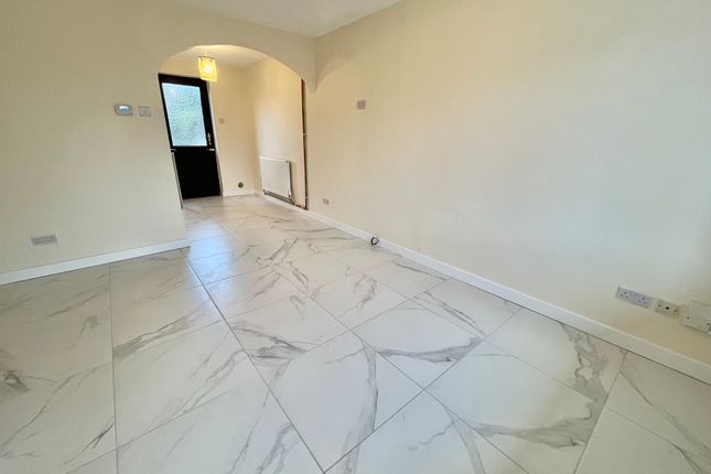 36, Plantagenet Street, NOTTINGHAM photo 4