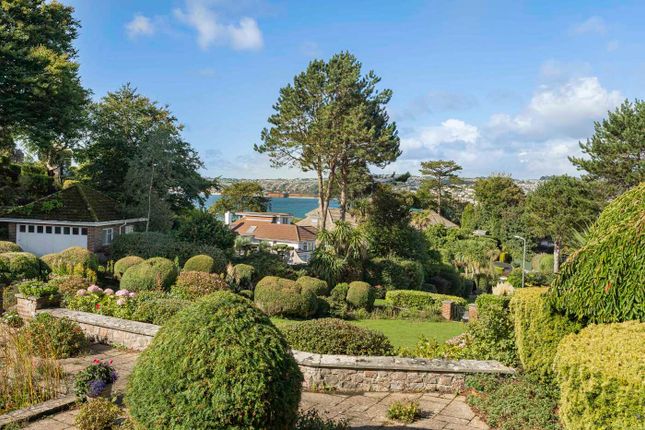 5,Manston Court, Rock End Avenue, Torquay photo 2