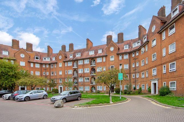 Thumbnail Flat for sale in South End Close, London