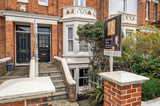 1-bed flat on St. Andrews Road, Portsmouth, £175,000