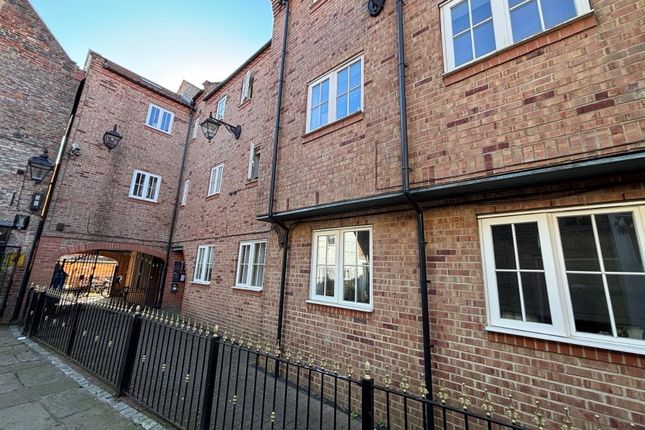13 Howard House, Clarks Yard, Darlington photo 2