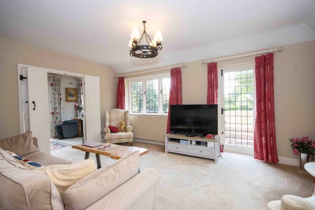 Blyth House, Shepherds Lane, Rickmansworth photo 4
