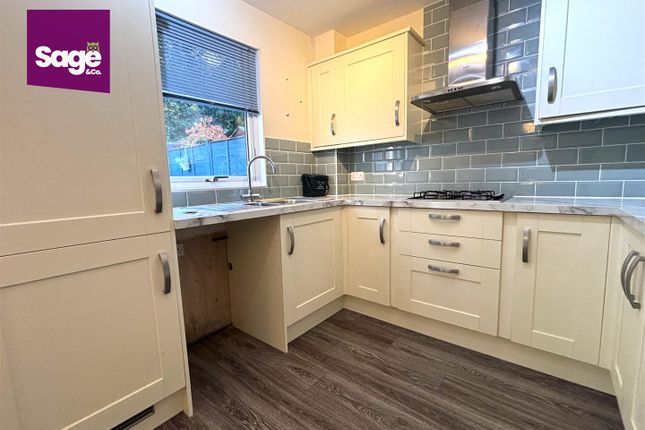 Glaslyn Court, Cwmbran photo 4