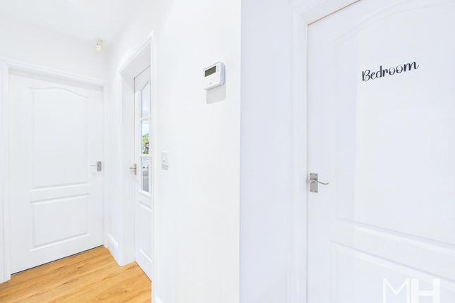 15, Newlands Avenue, Preston photo 4
