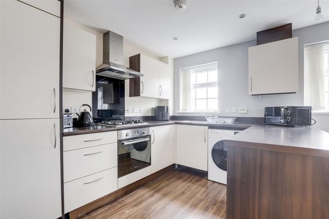 27 Paton Court, Nottingham photo 4