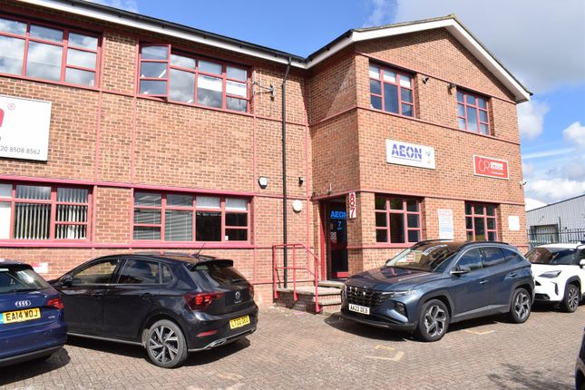 Office to let in Langston Road, Loughton