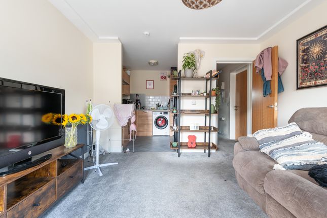 Flat 12 City Central, 22, Wright Street, Kingston upon Hull photo 3