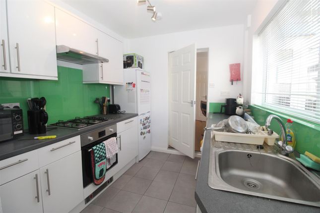 4-bed house on Minny Street, Cardiff, £2,380/mo
