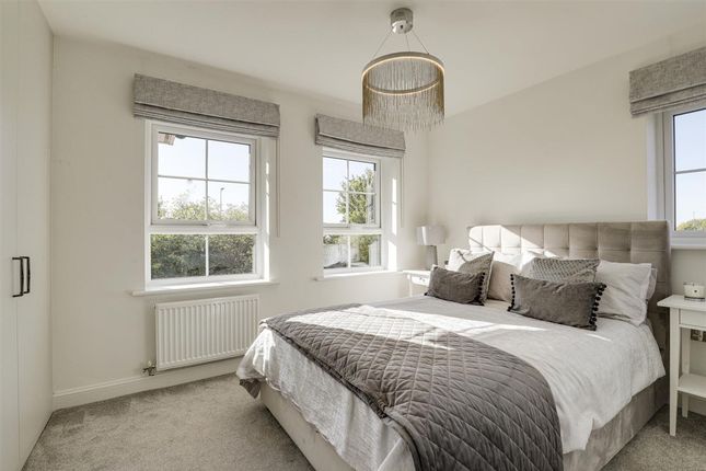 11 Gum Tree Close, Nottingham photo 4